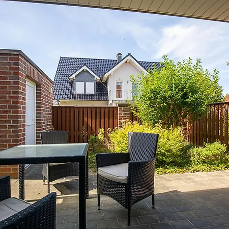 Rosenweg 16 3 בולטנהאגן