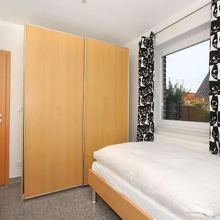 Rosenweg 16 3 דירה