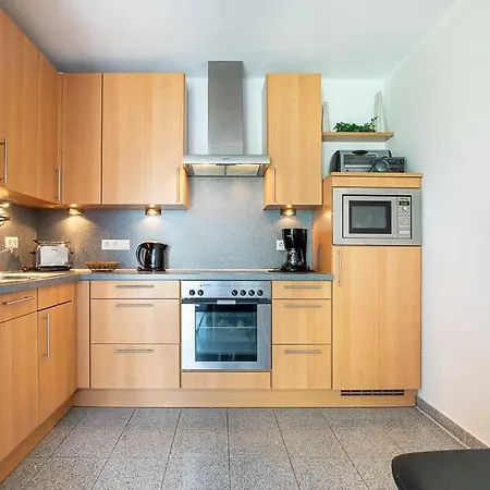 Rosenweg 16 3 בולטנהאגן